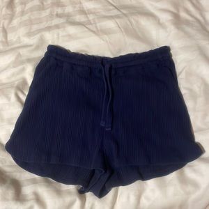 Vitamin A organic rib shorts. Size Small.